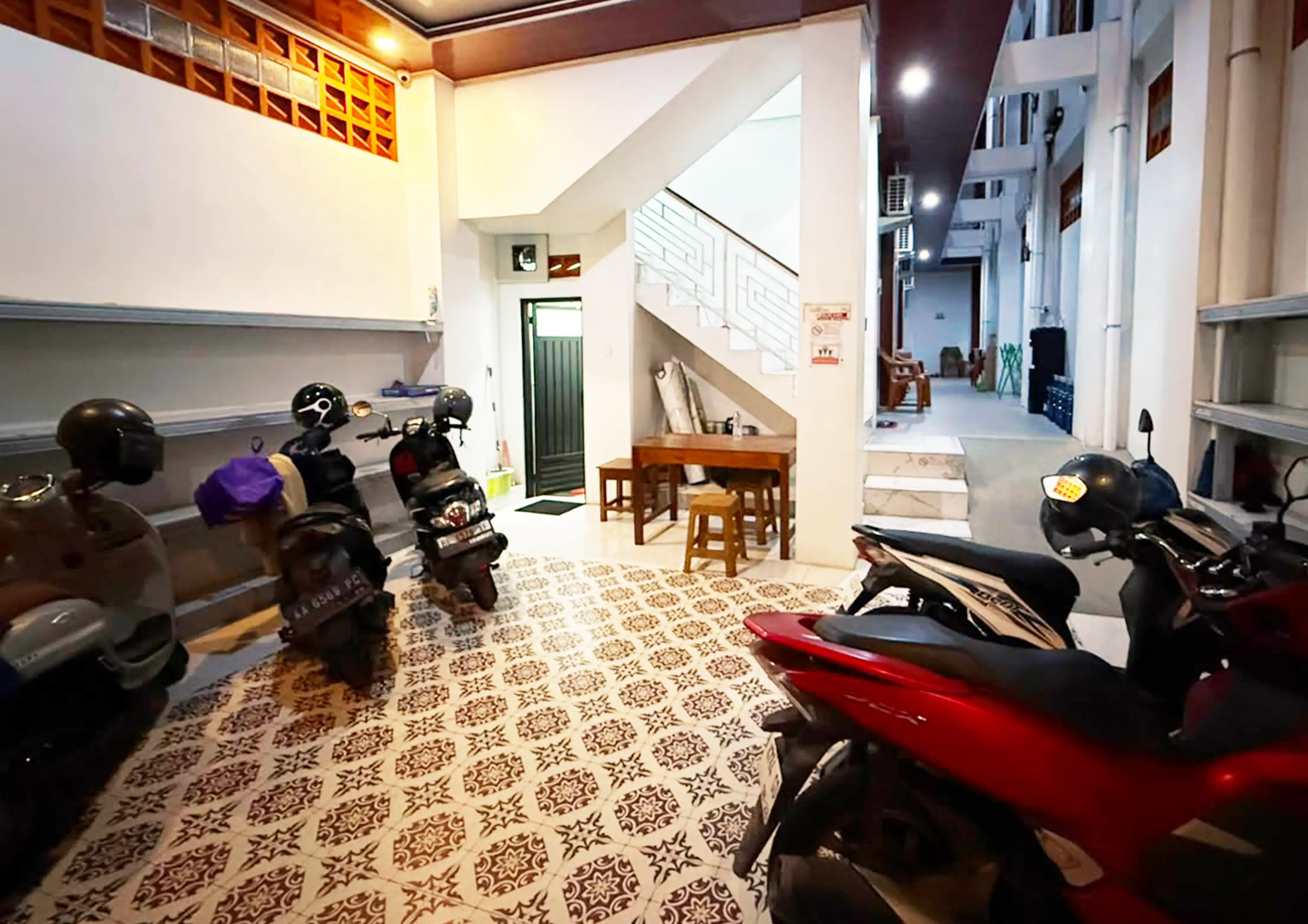 Parkir Motor Secure